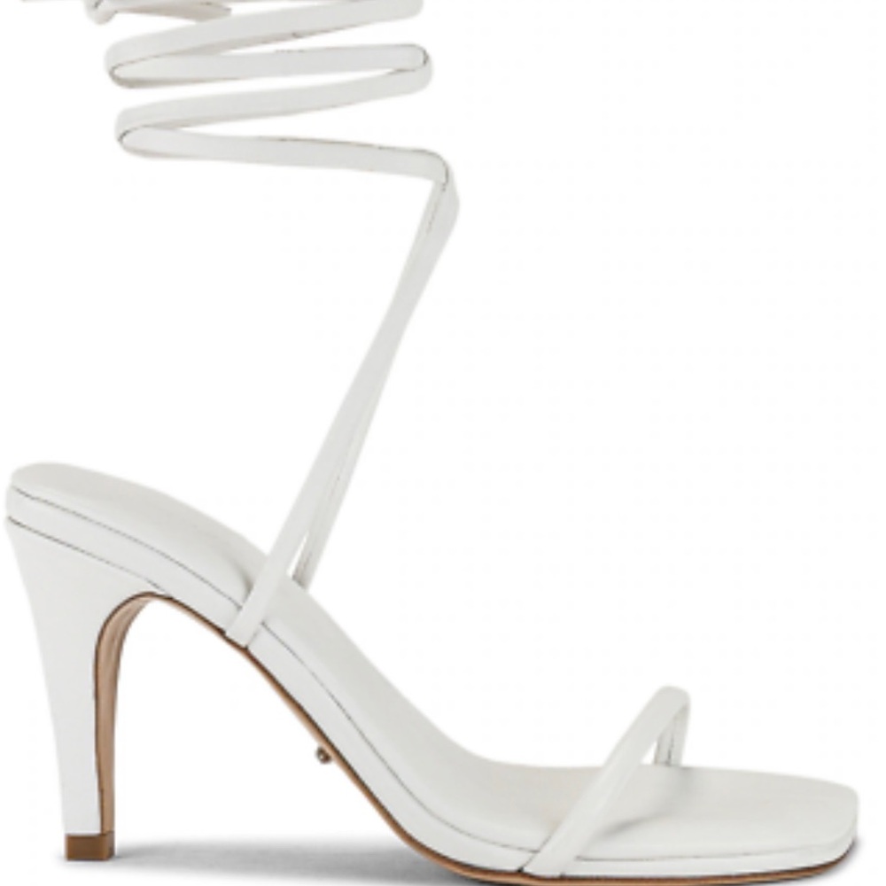 Tony Bianco “Jenna” Sandal in white - size 8.5-Brand new in box